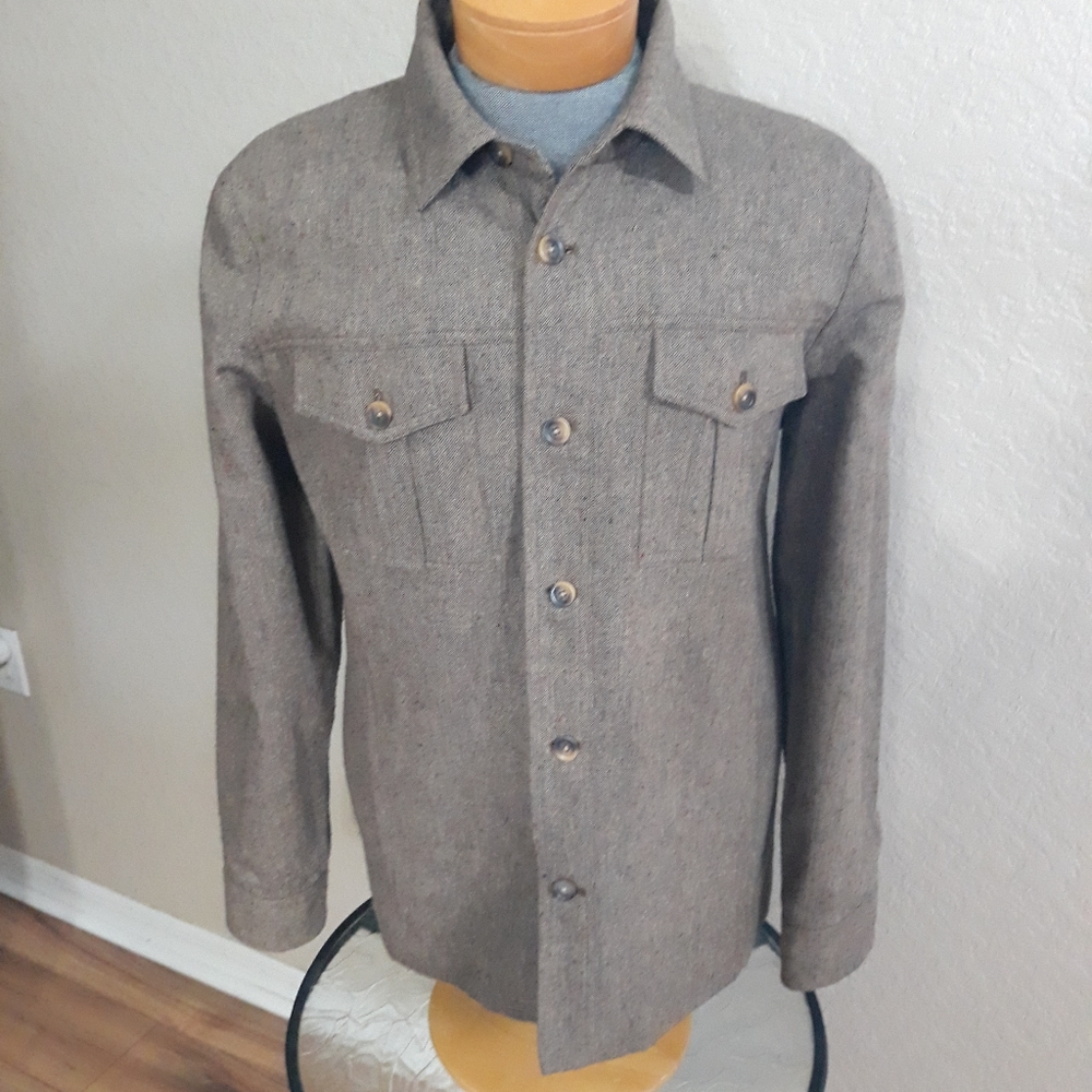 VINTAGE and so well made!!GA    General Assembly Shacket